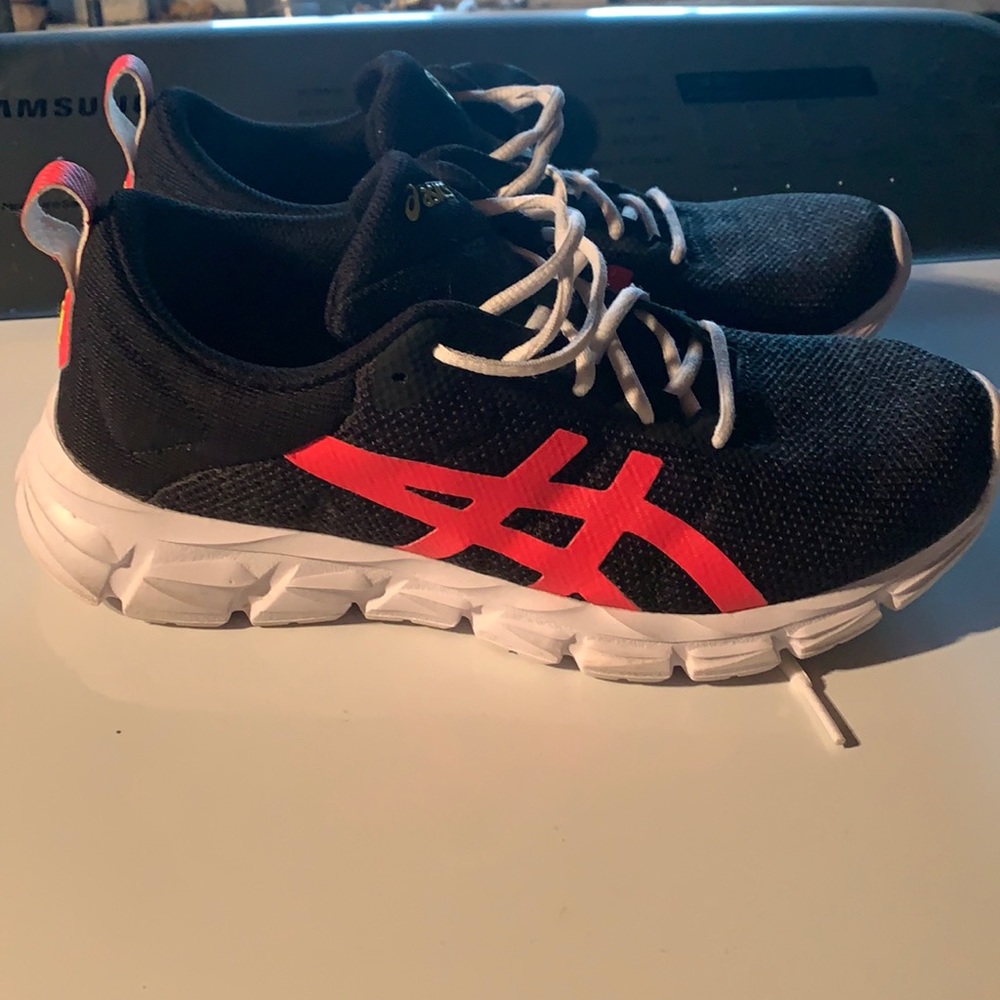 ASICS